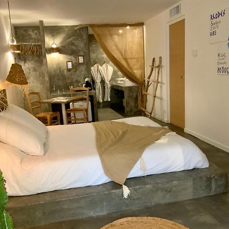 O5Sens Bed & Breakfast Agde Eksteriør bilde